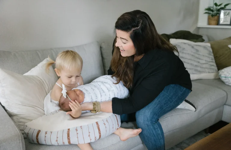 Postpartum Doula - Amanda Nafey - Practical Assistance - Maternal Recovery - The Family Trimester